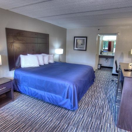 Budgetel Inn And Suites Plus Helen Exterior photo