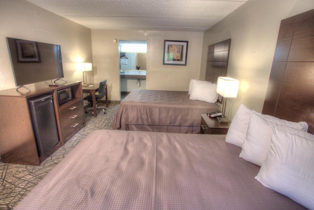 Budgetel Inn And Suites Plus Helen Exterior photo